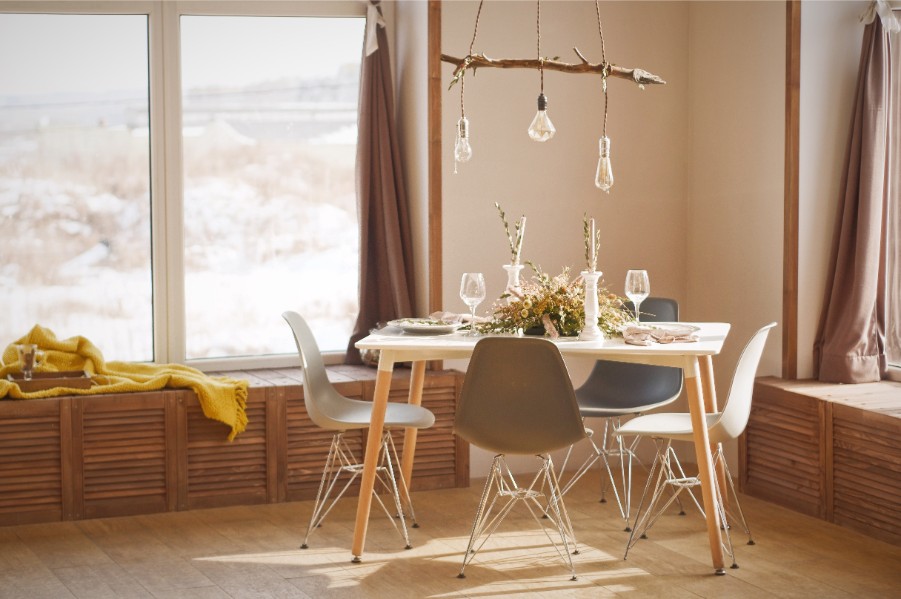 rustic dining nook