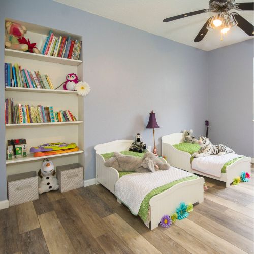 pale purple kids bedroom