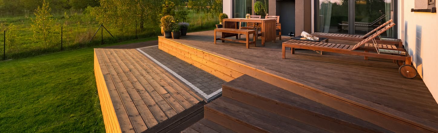 Deck Cleaning Services