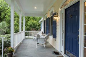 Beautiful Front patio 